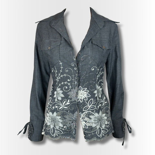 Embroided shirt