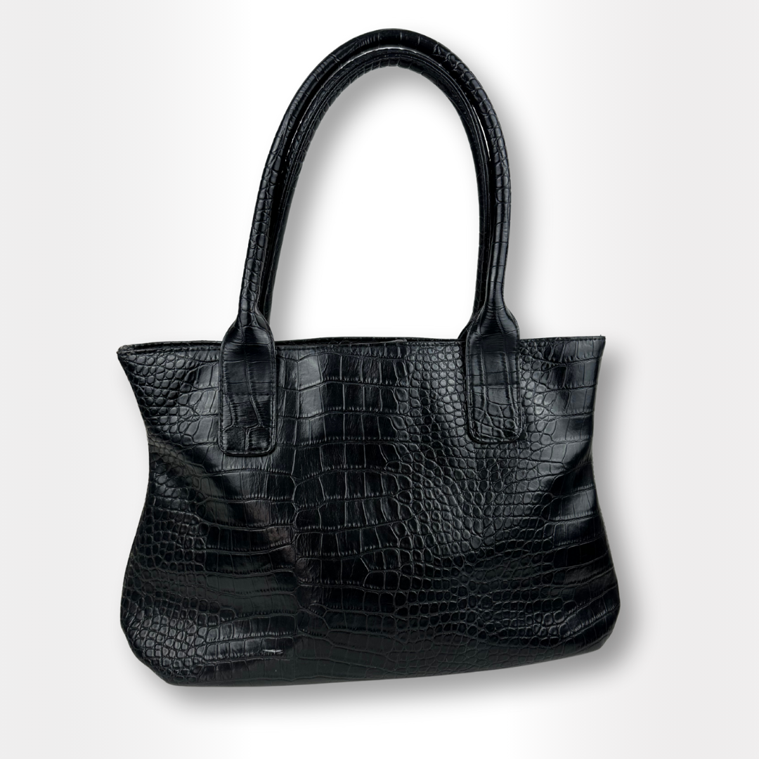 Black buckle tote