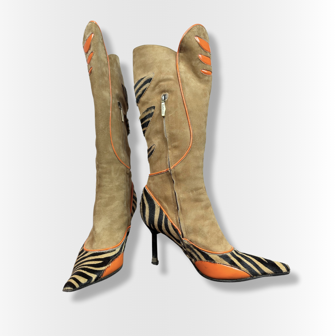 Tiger boot